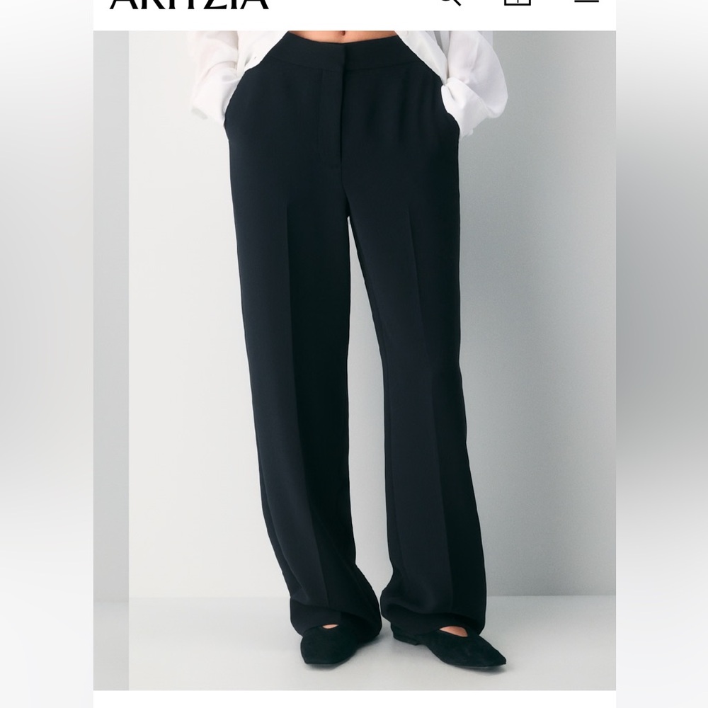 Wilfred Limitless pants size 8. In perfect condition. Worn twice